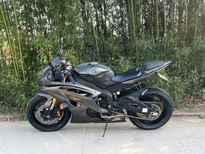 Motocicleta <span class=keywords><strong>Yamaha</strong></span> R6 Usada de Gasolina - 4 Cilindros, Inyección de Combustible, Refrigeración por Agua, 600cc - Product Image 4