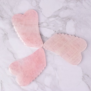 Strumento di massaggio facciale in pietra Gua Sha Bian al quarzo rosa con pelle Anti-età che stringe e ringiovanisce GuaSha di giada verde per dimagrire - Product Image 5