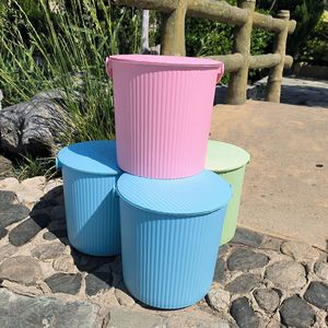 ถังเก็บของพร้อมฝาปิดพลาสติกหนา 25x25 ซม. สำหรับใช้ในบ้าน ห้องน้ำ ซักรีด ตกปลา ใช้ในชีวิตประจำวัน - Product Image 4