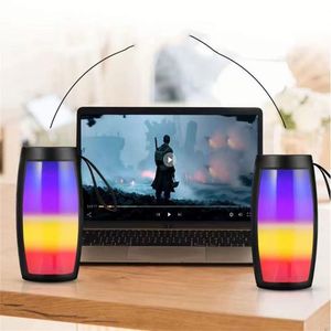 ลำโพงเกมมิ่งไร้สายพกพา พร้อมไฟ LED สีสันสดใสอเนกประสงค์ ลำโพงอัจฉริยะสำหรับงานปาร์ตี้กลางแจ้ง - Product Image 6