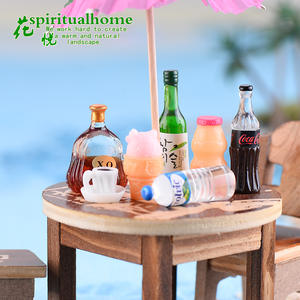 Berbagai model botol minum susu <span class=keywords><strong>Yak</strong></span> Cola kerajinan Resin ornamen Mini DIY kartun dicat liontin bahan mainan orang tua-anak - Product Image 2