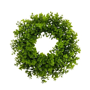 Corona Redonda de Flores Artificiales de Eucalipto, Hecha a Mano, Ecológica, Decorativa para Fiestas, Navidad, Puerta, Pared y Hogar - Product Image 5