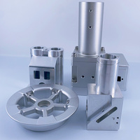 Fabricant de pièces usinées CNC sur mesure, services de tournage, fraisage, perçage et taraudage en aluminium, acier et laiton, tolérances de précision