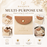 Pochette à bijoux en microfibre crème avec logo personnalisé à bouton-pression doré, bicolore, anti-rayures pour boucles d'oreilles, sac à perruque, pochette enveloppe OEM, cadeau personnalisable
