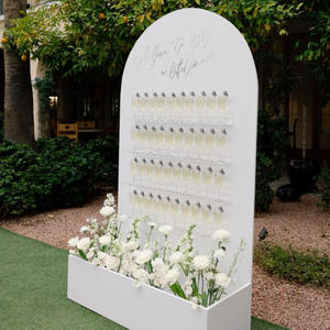 Support mural moderne en bois personnalisable pour événements, capacité de 40+ flûtes, idéal pour les douches nuptiales, mariages et célébrations d'entreprise - Product Image 1