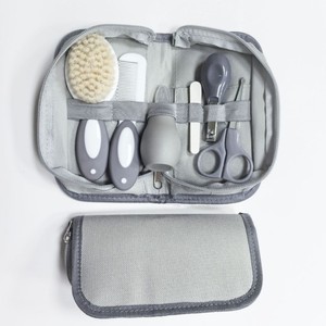 Kit de herramientas de cuidado <span class=keywords><strong>para</strong></span> <span class=keywords><strong>bebés</strong></span>, bolsa de almacenamiento portátil, cepillo <span class=keywords><strong>para</strong></span> <span class=keywords><strong>bebés</strong></span>, peine redondo, cortauñas seguro, tijeras, <span class=keywords><strong>lima</strong></span> de uñas <span class=keywords><strong>para</strong></span> <span class=keywords><strong>recién</strong></span> <span class=keywords><strong>nacidos</strong></span> - Product Image 5