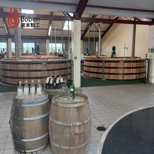 Équipement de brasserie pour spiritueux à faible teneur en alcool 100L-15000L, Alambic à <span class=keywords><strong>whisky</strong></span> écossais personnalisé avec technologie de double distillation en pot - Product Image 2