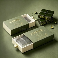 Boîte d'emballage de chocolat avec tiroir coulissant personnalisé, boîte cadeau en carton rigide recyclable de luxe premium à 9 compartiments pour bonbons sucrés