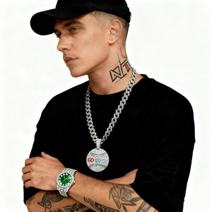 Set Regalo 3 Pezzi Hip Hop Donna Uomo: Orologio al Quarzo Cristallo Roma Iced Out, Collana e Bracciale da Basket - Product Image 2