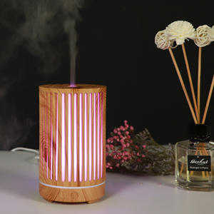 Diffuseur d'arômes style bambou 0,5 L avec lumière LED, humidificateur électrique à brume froide pour usage domestique et commercial avec minuterie - Product Image 5