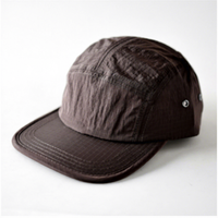 Gorra de béisbol transpirable de poliéster de 6 paneles con visera plana, de secado rápido, a cuadros, de color liso, para camping y deportes, al por mayor.