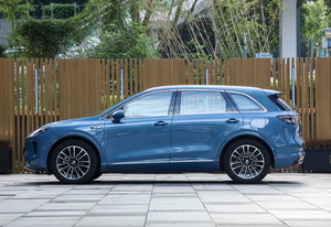 Shangjie H5 Pro SUV Eléctrico, 235 km de Autonomía en Modo EV Puro, Vehículo de Rango Extendido de Bajo Consumo - Product Image 3