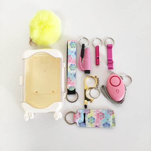 Mini boîte cadeau de voyage en plastique rose en forme de cube, valise rigide, pour bonbons et cils entiers pour les fêtes et les célébrations - Product Image 5