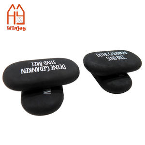 Großhandel/Custom Black TPR Oval Soft Eraser Gummi für Schul büro Kunst Zeichnung Personal isierte Logo Print Mini Seife Kiesel Form - Product Image 5