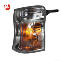 26124-VX50A 26129-VX50A Cristal lampe d'angle s'adapte Caravan Urvan E25 2005 pièces d'auto lumière