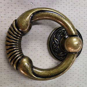 Tùy Chỉnh Chất Liệu Sắt Bên Ngoài Cửa Kéo Xử Lý Sang Trọng Phong Cách Châu Âu Màu Đen Retro Cửa Kéo Xử Lý Cho Nhập Lớn Cửa Gỗ - Product Image 1