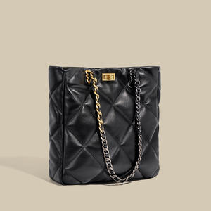 Vente flash en stock Sacs à main pour femmes en cuir véritable élégants et vintage de haute qualité - Product Image 2