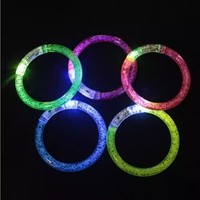 Bracelet LED Lumineux en Acrylique Clignotant – Cadeau Promotionnel Idéal pour Marchés Nocturnes et Stands de Rue – Jouet – Usine Zhejiang 14