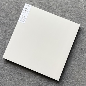 Carreaux italiens pour sol Carreaux de haute qualité Carreaux adhésifs pour sol et mur Blanc, gris clair mat - Product Image 2