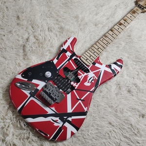 גיטרה חשמלית איכותית לשמאליים, גימור EVH Stripe Relic, גוף מלא מהגוני, גימור מבריק, ביצועים מקצועיים, יוניסקס - Product Image 3
