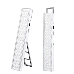 Gancho de plástico súper brillante para interiores y exteriores, Sensor automático recargable para acampar, luz de emergencia LED de mano 60 SMD con soporte