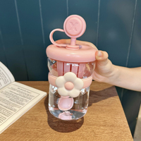 Botol Minum Plastik Lucu Motif Bunga 500ml, Portable, Dilengkapi Sedotan, Cocok untuk Olahraga, Bepergian, dan Aktivitas Luar Ruangan