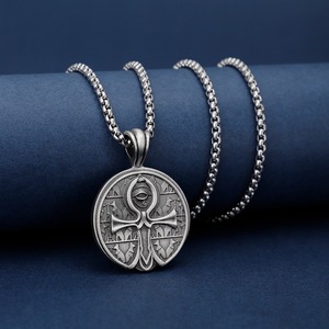 Collar con Colgante de Moneda con Hieroglifos Egipcios Vintage, Joyería Punk Hip Hop para Hombre, Estilo Antiguo, Halloween, Streetwear, Certificado Unisex - Product Image 3
