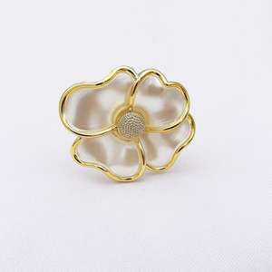 Portatovaglioli <span class=keywords><strong>fiore</strong></span> in metallo all'ingrosso portatovaglioli floreali dorati anello per la decorazione della tavola del banchetto della festa nuziale - Product Image 5