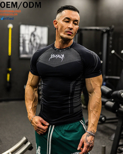 T-Shirt da Allenamento a <span class=keywords><strong>Pois</strong></span> per Uomo con Logo Personalizzato, Maglietta Aderente ad Alta Elasticità a Maniche Corte, Traspirante ed Elastica per Palestra - Product Image 1