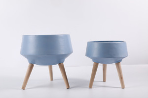 Maceta de Hormigón con Patrón de Mármol Minimalista y Patas de Madera, Macetero para Plantas de Interior, Decoración del Hogar - Product Image 2