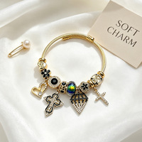 Bracelet à breloque croix noire en acier inoxydable plaqué or, étanche, tendance TikTok, de la marque Fanhua Jewelry