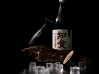 Vin de riz MIPOPO 708ml 6% 9% 13% d'alcool, faible teneur en purine, boisson de table saine, prix usine compétitif, chaîne d'approvisionnement complète, OEM