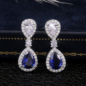 Orecchini da Sera Blu Reale a Goccia, Eleganti Gioielli Formali di Moda - Product Image 1