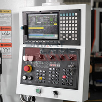 Centre d'usinage CNC haute vitesse 5 axes avec broche à entraînement direct pour composants aérospatiaux en aluminium