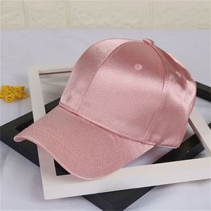 Casquette personnalisée 6 panneaux en gros d'usine, chapeau d'été pour femmes et hommes, casquette de baseball en satin doublée de soie, snapback - Product Image 5