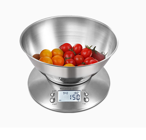 Báscula Digital de Cocina Redonda de Acero Inoxidable con Pantalla LCD, Capacidad de 5 kg y 1 g de Precisión, con Recipiente, Funciona con Batería, Modelo BST-K17 - Product Image 1