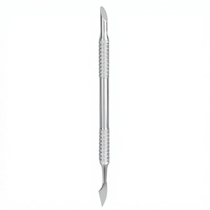 Empujador y Limpiador de Cutículas Profesional de Doble Cara con Mango Largo de Acero Inoxidable y Agarre Antideslizante Texturizado - Product Image 1