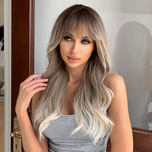 Pelucas Sintéticas Largas y Onduladas con Flequillo, Color Rubio Degradado a Marrón, Precio de Fábrica al por Mayor para Mujeres, Cabello Postizo Natural Resistente al Calor - Product Image 1