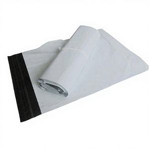 Embalaje de Burbujas de Polietileno Todo en Uno de 60 Micras para Calzado, Logotipo Personalizado, Impresión CMYK Duradera, Grabado/Relieve, PICK N PACK Express - Product Image 3