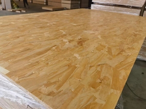 Panneaux <span class=keywords><strong>OSB</strong></span> 2/<span class=keywords><strong>OSB</strong></span> 3 (Oriented Strand Board) 9mm, 9.<span class=keywords><strong>5mm</strong></span>, 11mm, 12mm, 1220*2440mm, prix abordable - Product Image 2