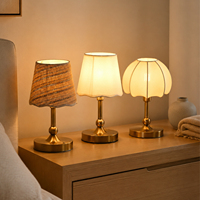 Lampe de table en rotin tressé rétro, lampe de chevet LED rechargeable à commande tactile, lumière d'ambiance à intensité variable pour le salon, décoration de la maison