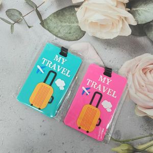 Étiquettes de bagages en PVC de forme personnalisée, étiquettes de sac en silicone 3D personnalisées, étiquettes d'identification de valise uniques - Product Image 4