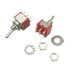 Interruptor de palanca 2A 250VAC SPDT Encendido/Apagado de 16 mm con terminales de tornillo metálicos, tuercas y arandelas - Product Image 1