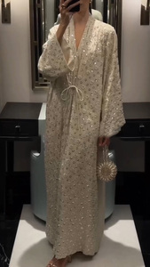 Vente en gros de kimonos brodés de sequins, collection élégante très vendue, <span class=keywords><strong>abaya</strong></span> de luxe sur mesure de Dubaï pour femmes musulmanes, décontractée et pour la prière - Product Image 3