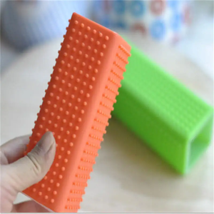 Spazzola per Cani in Gomma per Toelettatura e Massaggio, Rimuove il Pelo, Vendita Calda 2025 - Product Image 4