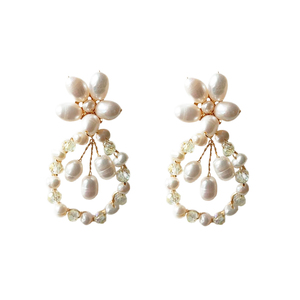 Perla de agua dulce y cristal verde declaración gota pendientes patrón floral joyería nupcial de la boda - Product Image 4