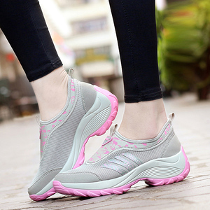 Tênis de corrida feminino personalizado, tênis de verão, esportivo, macio e leve - Product Image 1
