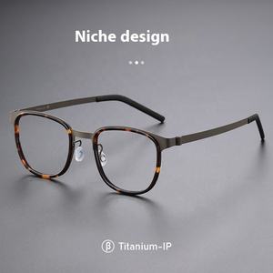 إطار نظارات من التيتانيوم النقي النقي من Berg خفيف للغاية ، نظارات قصر النظر العصرية ذات الضوء الأزرق للرجال - Product Image 3