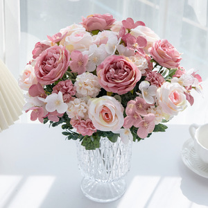 Buquê de Hortênsias e Rosas de 7 Hastes para Casamento, Simulação de Flores Artificiais, Decoração Simples para Sala de Estar, Mesa de Jantar e Casa - Product Image 2