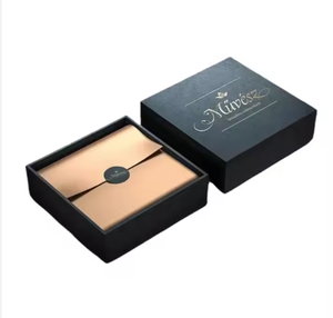 Scatole Artigianali Personalizzate in Cartone Ondulato Kraft per Imballaggio Espositivo e Spedizione con Vantaggio UV per Alimenti Ombretti e Shopping - Product Image 5